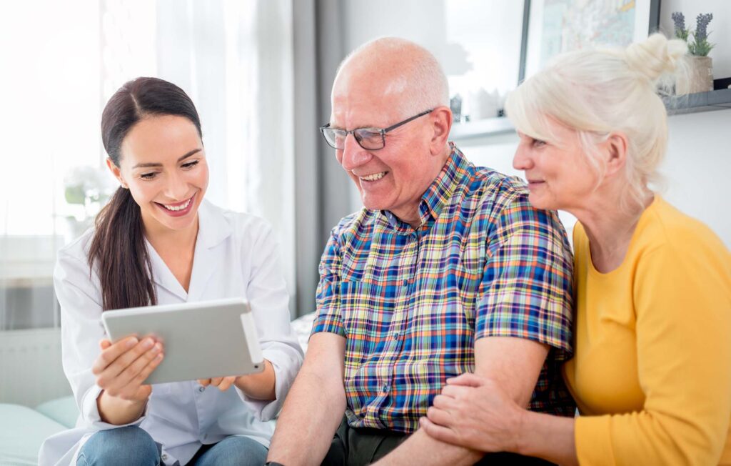 Specialized dementia care offered at home through in-home care services in Illinois